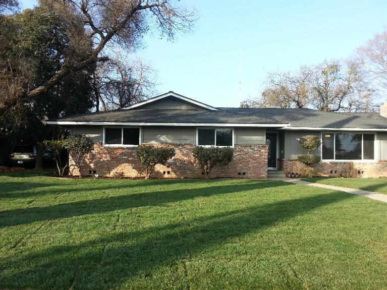 6226 E Lowe Ave, Fresno, CA 93727 photo 1
