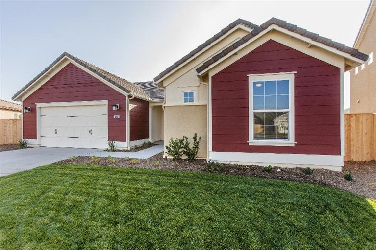 1802 N Notting Hill Ln, Clovis, CA 93619 photo 1