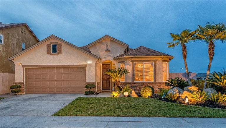 1437 Ardilla Dr, Madera, CA 93638 photo 1