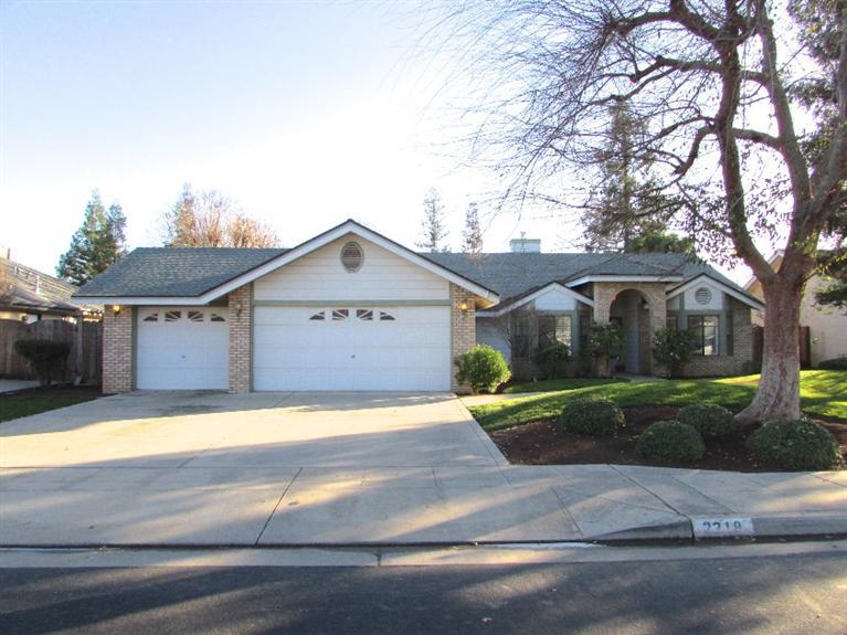 2218 Indianapolis Ave, Clovis, CA 93611 photo 1