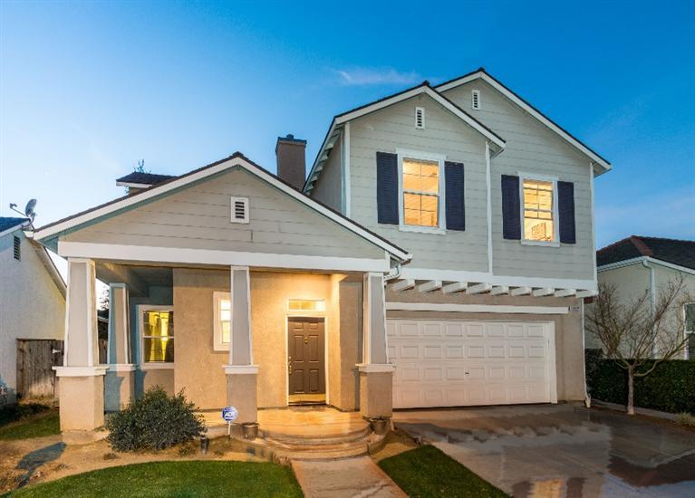1632 N Avignon Ln, Clovis, CA 93619 photo 1