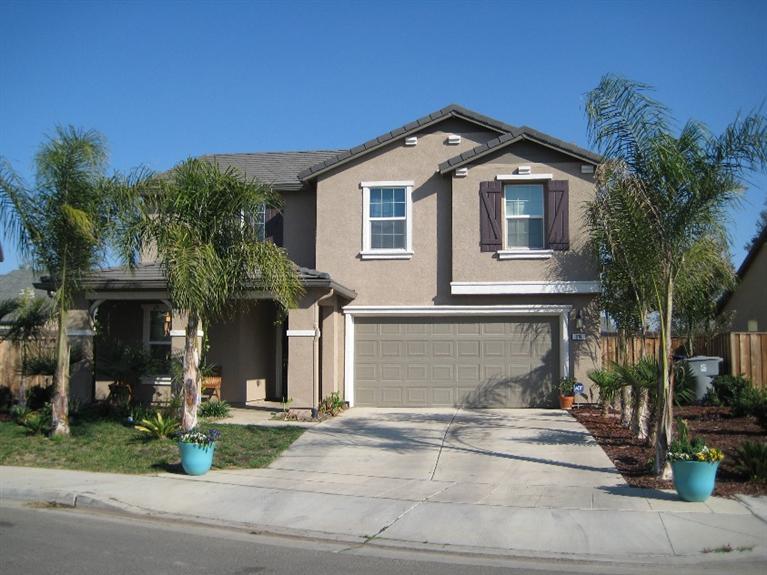 519 Pear St, Madera, CA 93638 photo 1