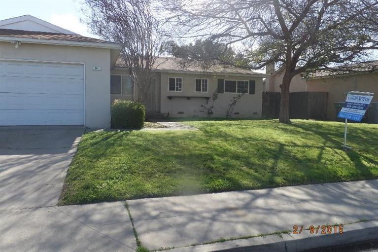 342 W Richert Ave, Clovis, CA 93612 photo 1