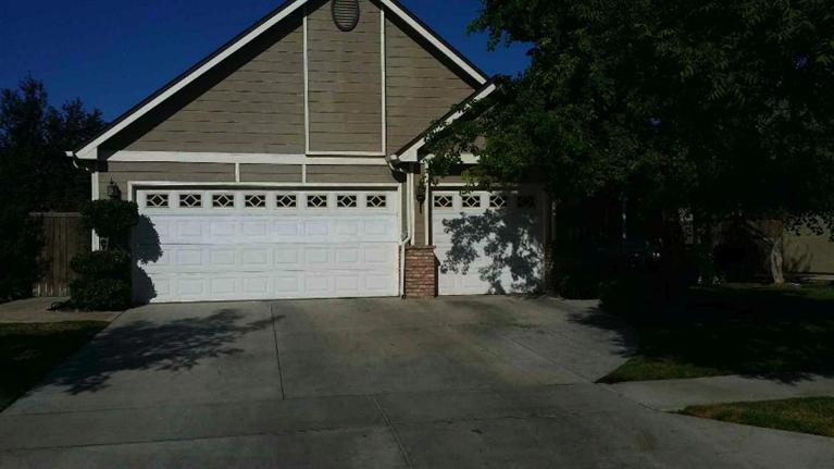 763 S Lum Ave, Kerman, CA 93630 photo 1