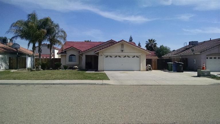 3050 Joy St, Selma, CA 93662 photo 1