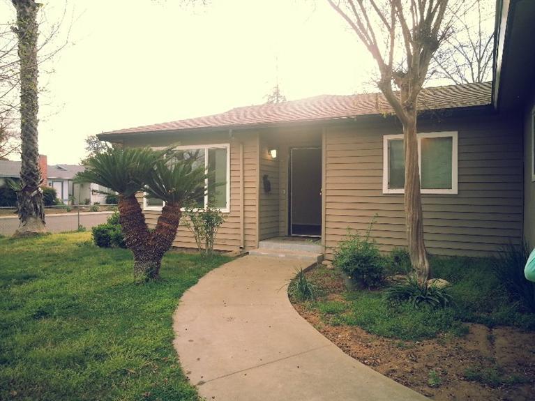 2994 Homsy Ave, Clovis, CA 93612 photo 1