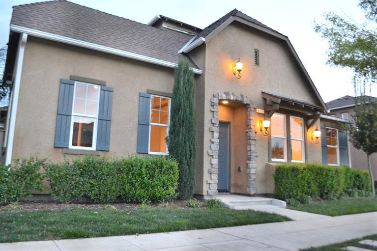 4086 Trenton Ave, Clovis, CA 93619 photo 1