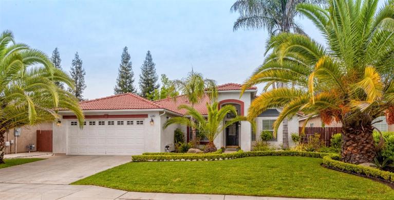 1760 N Mckelvy Ave, Clovis, CA 93619 photo 1