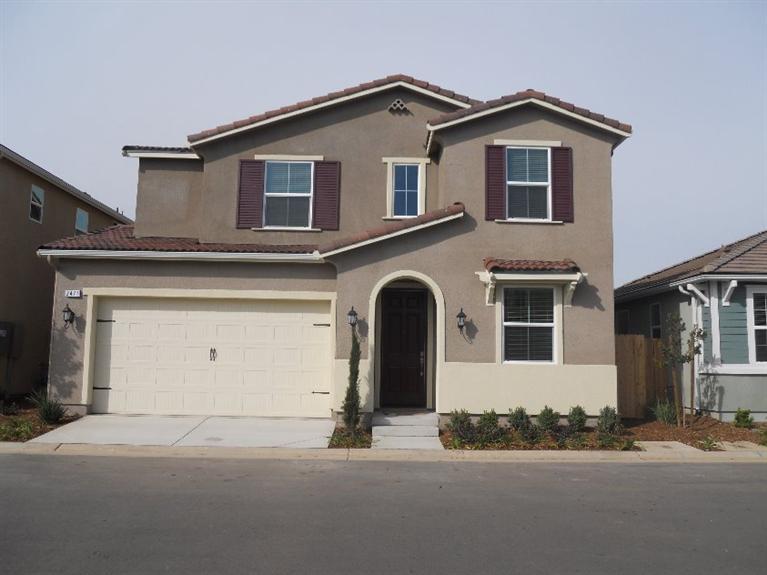 3513 Journey Way, Clovis, CA 93619 photo 1