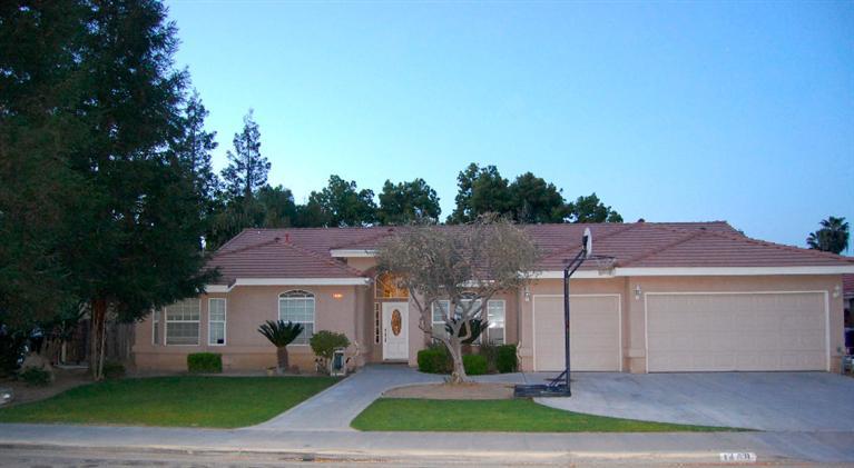 1468 Nelson Blvd, Selma, CA 93662 photo 1