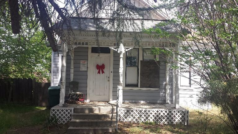 125 N 6th St, Fowler, CA 93625 photo 1