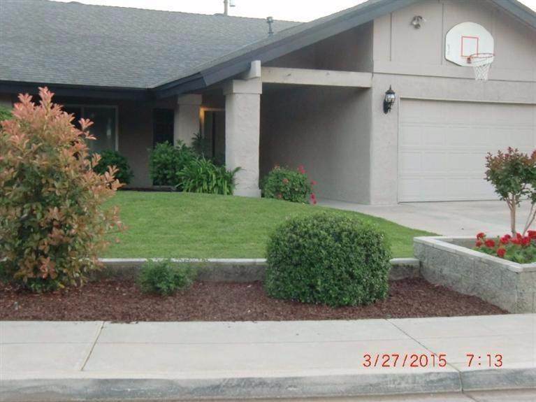 1670 Gibson Ave, Clovis, CA 93611 photo 1