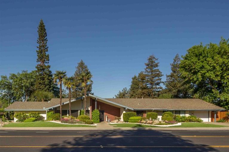2193 Alamos Ave, Clovis, CA 93611 photo 1