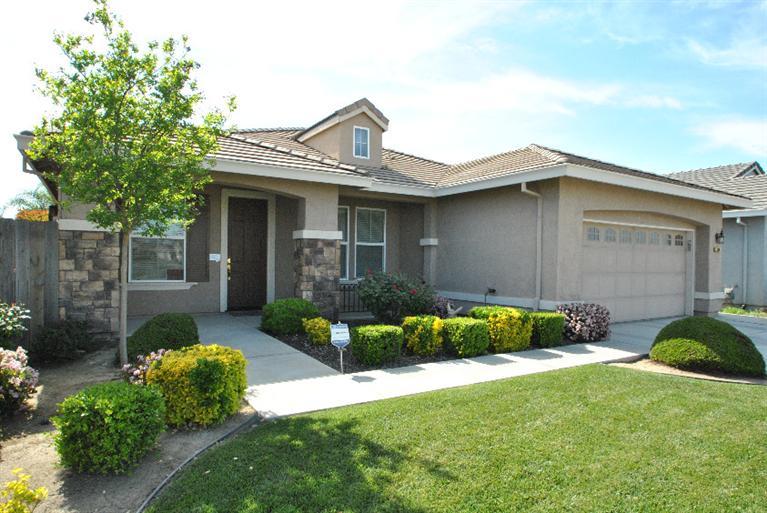 906 San Diego Ave, Madera, CA 93637 photo 1