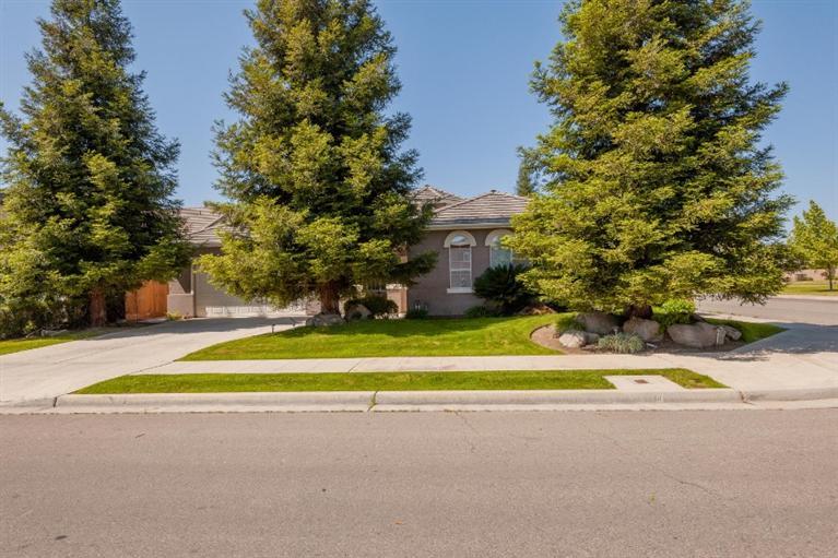 3020 Carson Ave, Clovis, CA 93611 photo 1