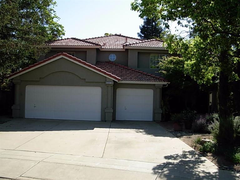 3241 Magnolia Ave, Clovis, CA 93611 photo 1