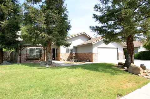 2367 Los Altos Ave, Clovis, CA 93611 photo 1