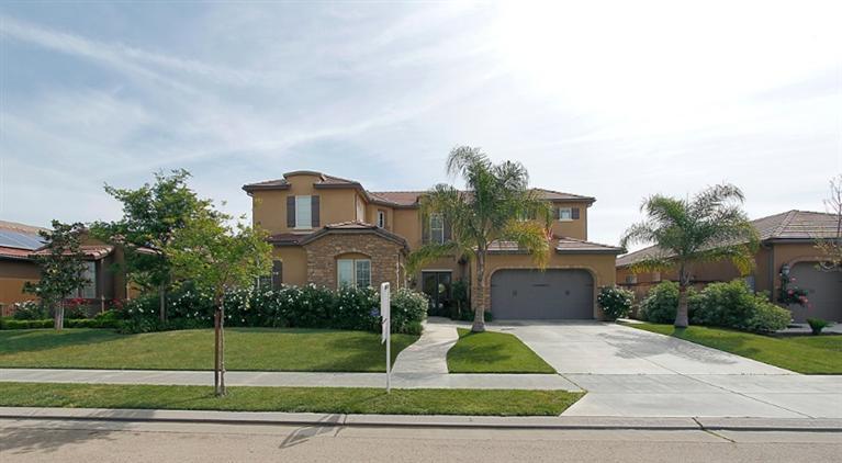 1307 Whiteash Ave, Clovis, CA 93619 photo 1