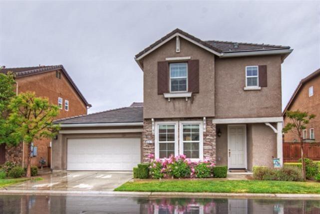 847 Toulouse Ln, Clovis, CA 93619 photo 1