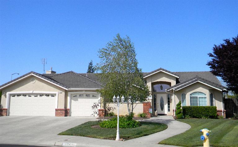 2604 Indianapolis Ave, Clovis, CA 93611 photo 1