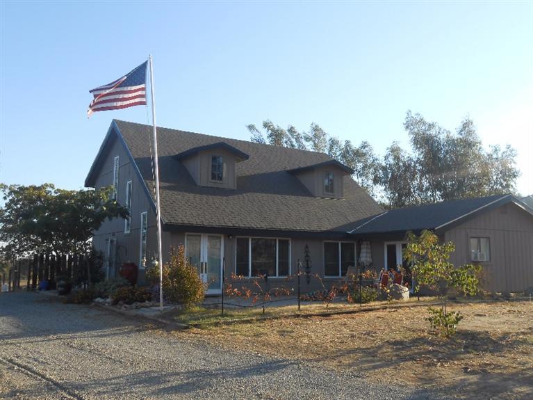 21763 Cherokee Rd, Clovis, CA 93619 photo 1