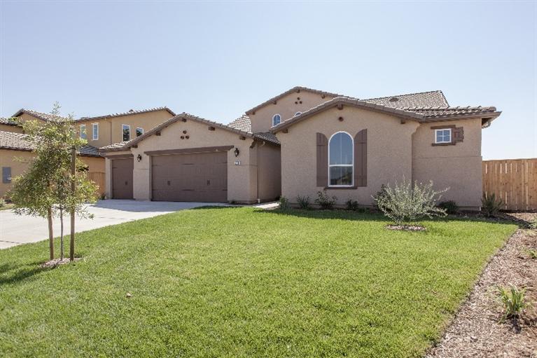 3026 Portals Ave, Clovis, CA 93619 photo 1