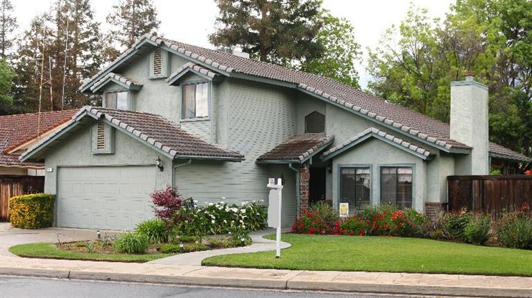 2251 Gibson Ave, Clovis, CA 93611 photo 1
