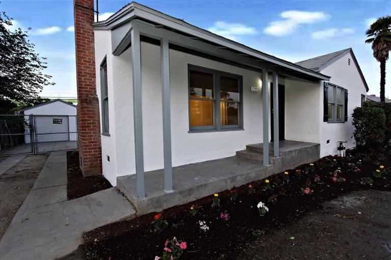 1202 E Cornell Ave, Fresno, CA 93704 photo 1