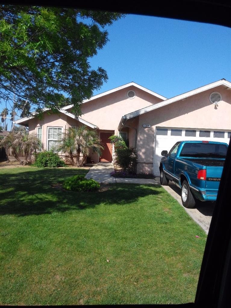 1209 Brent Rd, Dinuba, CA 93618 photo 1
