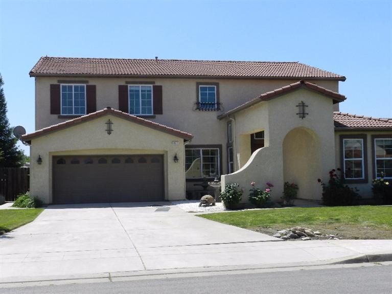 2836 Robinwood Ave, Clovis, CA 93611 photo 1