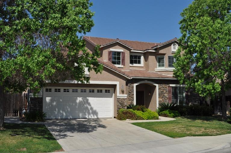 1986 N Joshua Ave, Clovis, CA 93619 photo 1