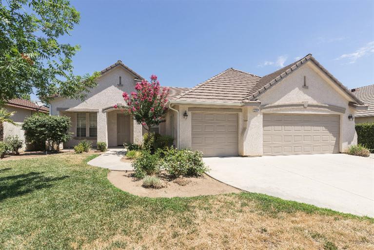 2747 Purvis Ave, Clovis, CA 93611 photo 1