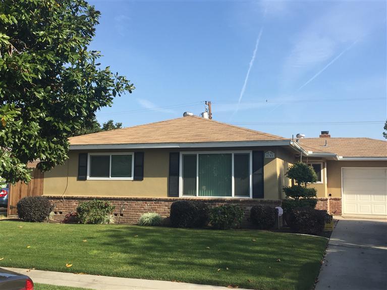 4745 E Donner Ave, Fresno, CA 93726 photo 1