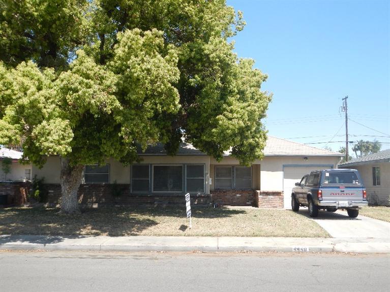 4449 E Weldon Ave, Fresno, CA 93703 photo 1