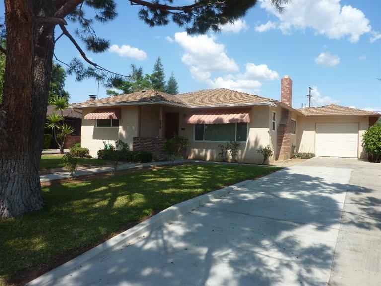 330 Oatman Ave, Sanger, CA 93657 photo 1