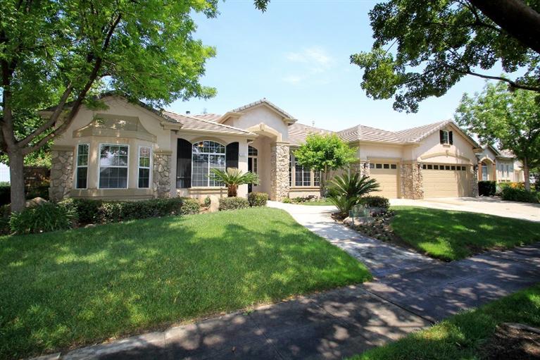 335 Jordan Ave, Clovis, CA 93611 photo 1