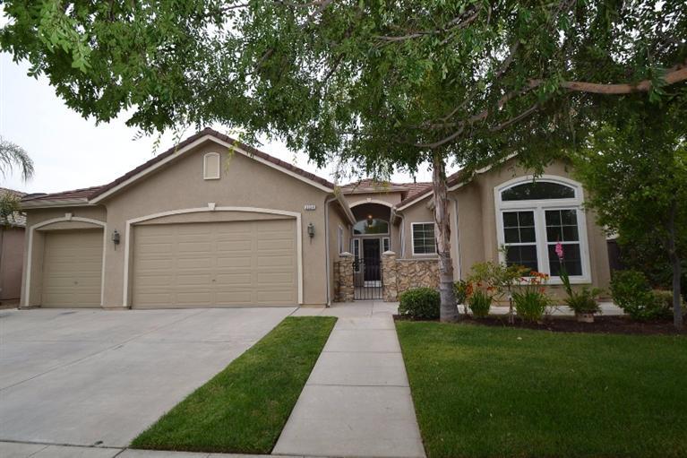 3024 Rall Ave, Clovis, CA 93619 photo 1