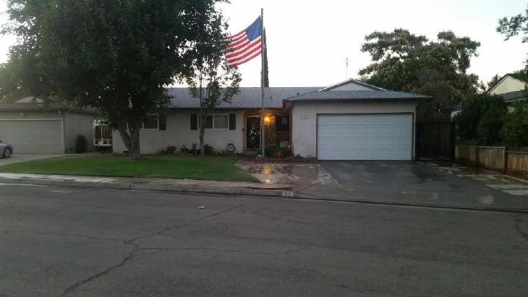 39 W National Ave, Clovis, CA 93612 photo 1