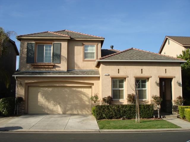 1675 Glen Kippen Ln, Clovis, CA 93619 photo 1