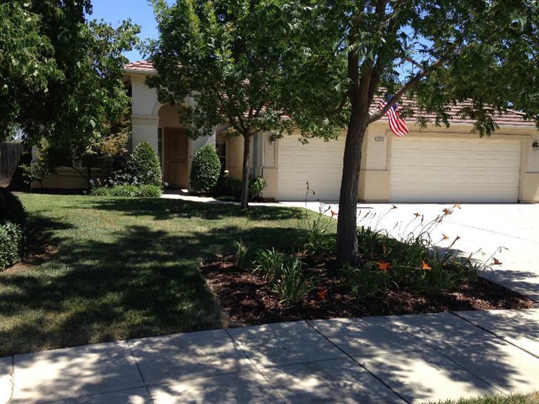 3071 Carson Ave, Clovis, CA 93611 photo 1