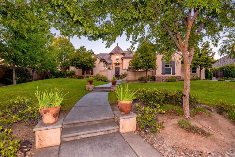 12246 N Via Piemonte Ave, Clovis, CA 93619 photo 1