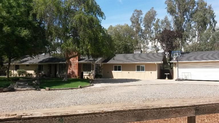 10388 E Bullard Ave, Clovis, CA 93619 photo 1