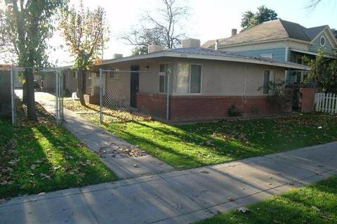 408 N D St, Madera, CA 93638 photo 1