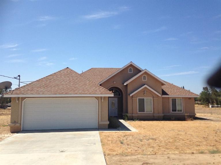 35248 John Albert Dr, Madera, CA 93636 photo 1