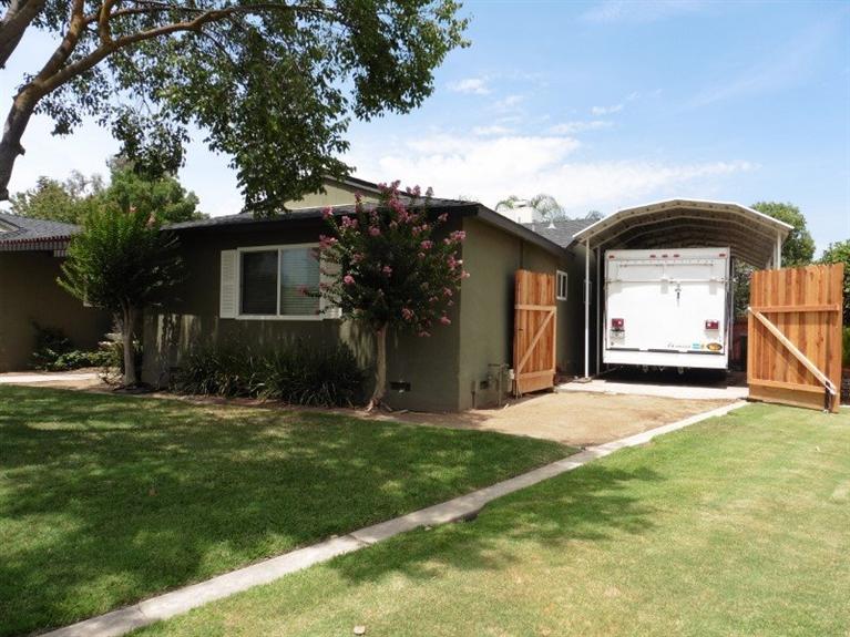 1749 Santa Ana Ave, Clovis, CA 93611 photo 1