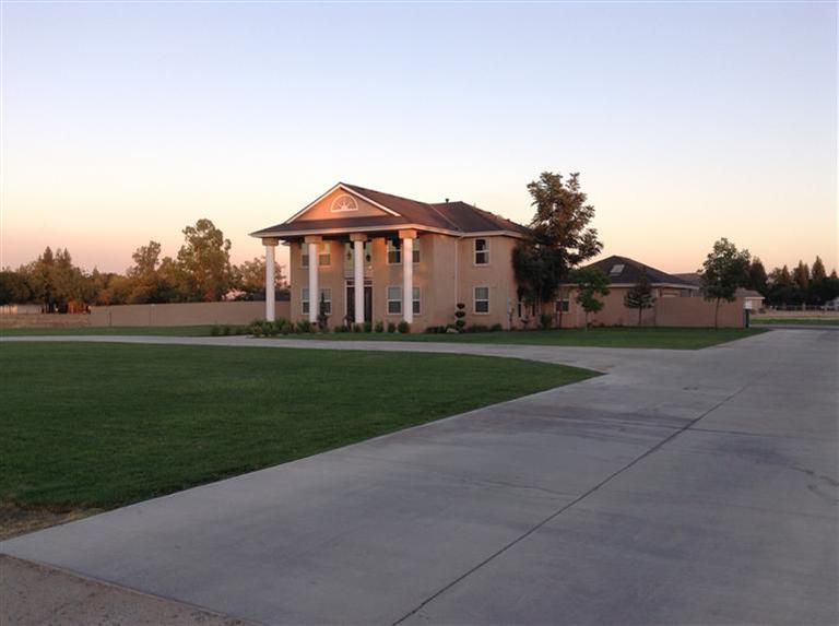 11829 E Princeton Ave, Sanger, CA 93657 photo 1