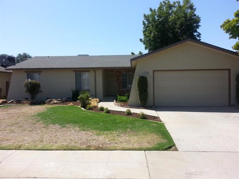 1734 Cherryfield Ave, Clovis, CA 93611 photo 1