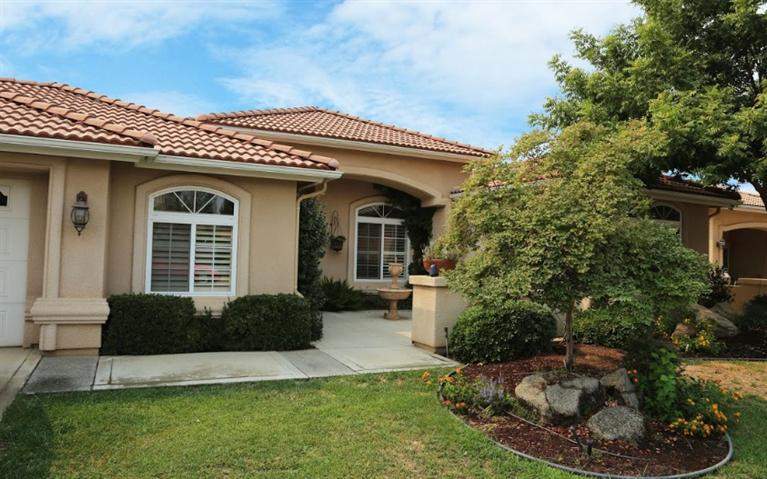 1668 Glade Ave, Madera, CA 93637 photo 1