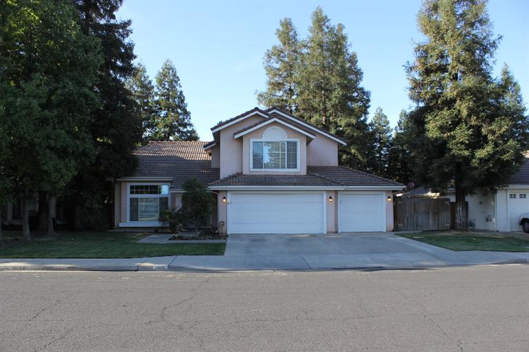 2538 Beverly Ave, Clovis, CA 93611 photo 1