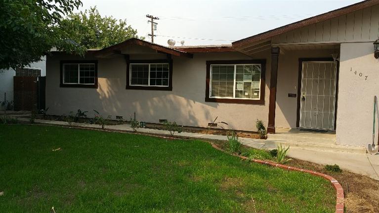 1407 George Ave, Sanger, CA 93657 photo 1